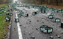 Een ongelukje met een truck vol Grolsch bier